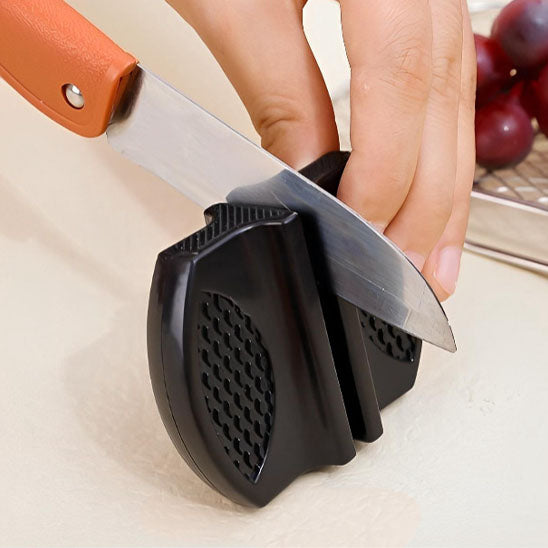 aiguiseur de couteaux simple portatif est ferme et confortable
