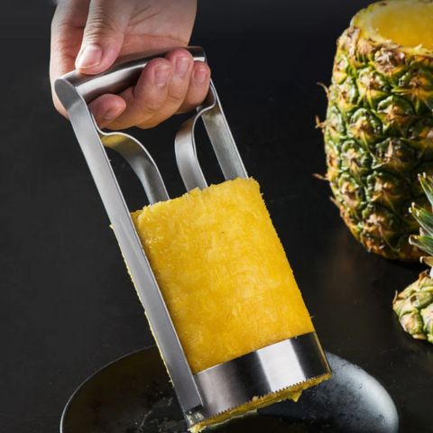 Coupe ananas rondparfaite, économisez un temps précieux.