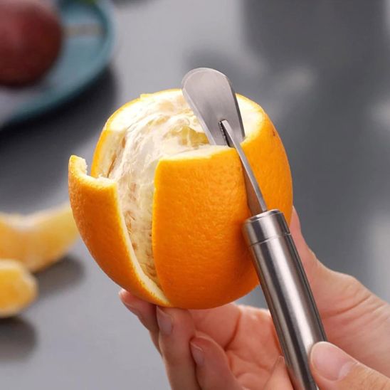 Éplucheur légume Pratinox, vos doigts ne sentent plus l'orange