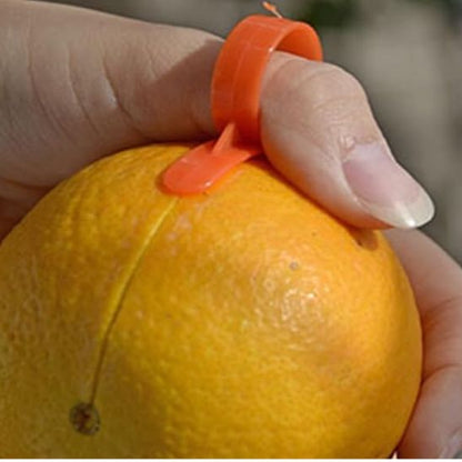 Éplucheur orange Anneauactif, sa légèreté surprend des utilisateurs