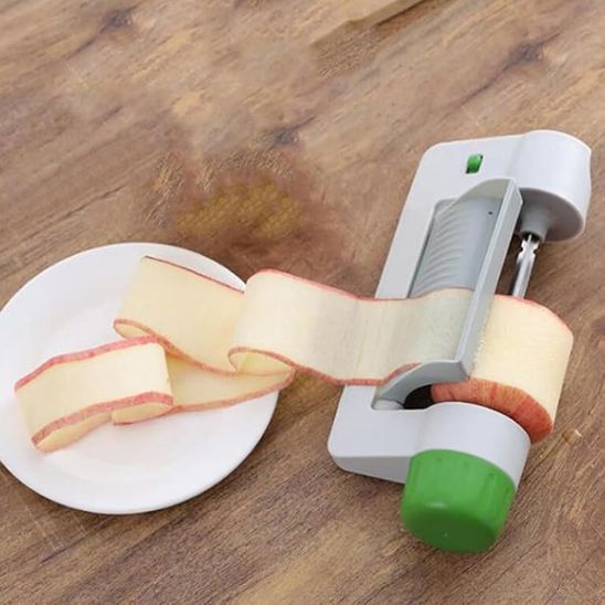 eplucheur pomme decocreatif en spaghettis végétaux savoureux