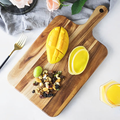 planche à découper bois stable robuste découper des fruits