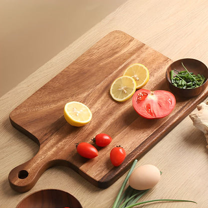 planche à découper bois stable robuste plaisir à préparer des légumes