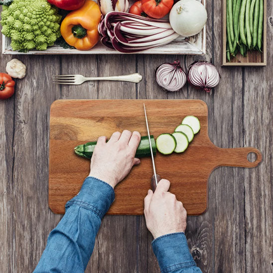 planche à découper bois stable robuste pour manipuler vos aliments