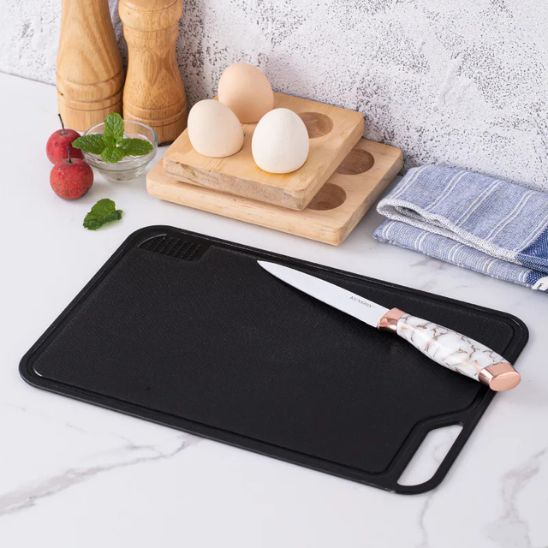 planche à découper plastique élégante durable cet accessoire s'intègre