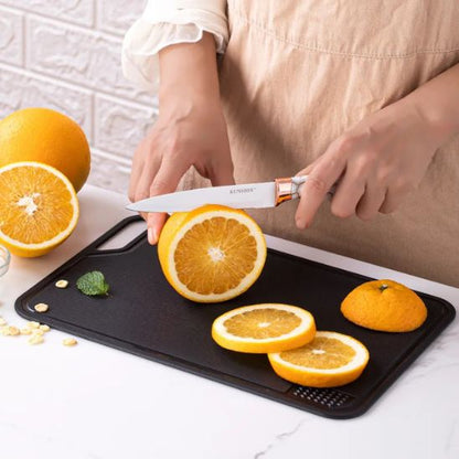 planche à découper plastique élégante durable un accessoire fonctionnel