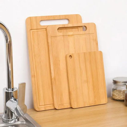 planche_à_découper_bois_planch.rassure-trois_planche_sur_le_mur_cuisine